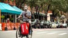 Rideshare 101: Should You Drive for Grubhub?